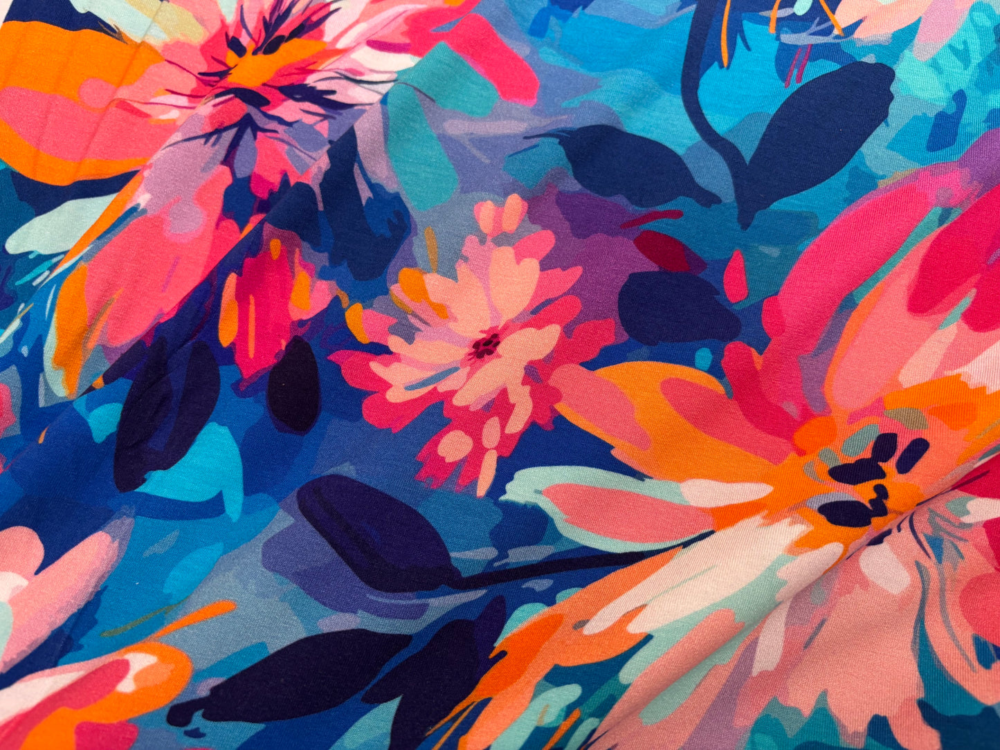 Viskose-Jersey Bunte Blumen Kobalt Avalana