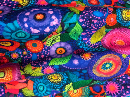 Baumwollstoff Fantasy Bunte Blumenwelt