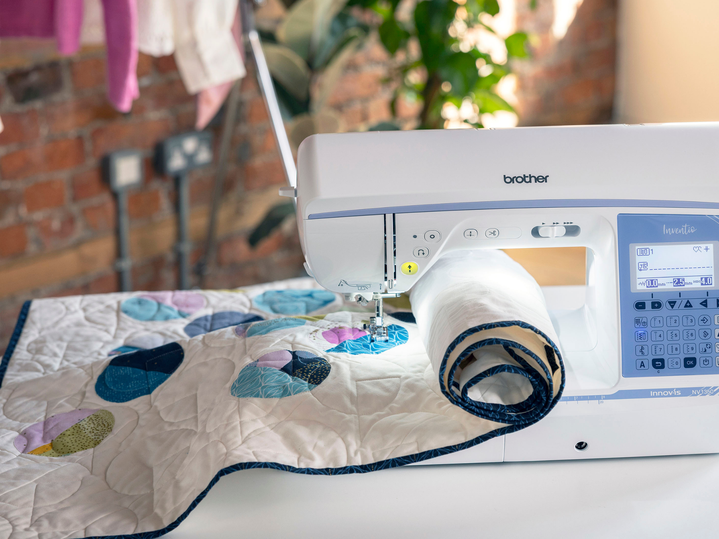 Brother Inventio NV1350 Nähmaschine