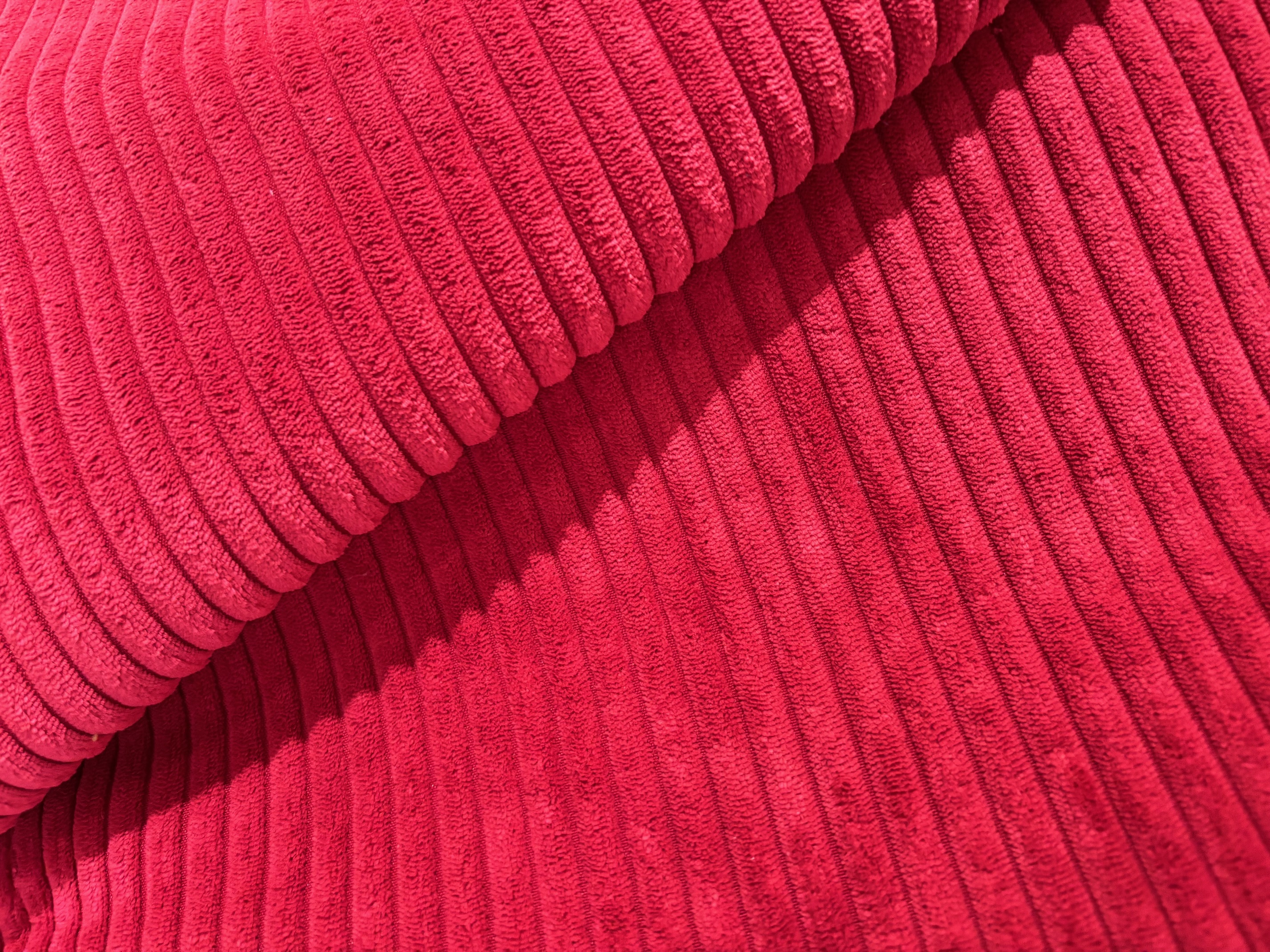 Breitcord Mega Rot Wanja