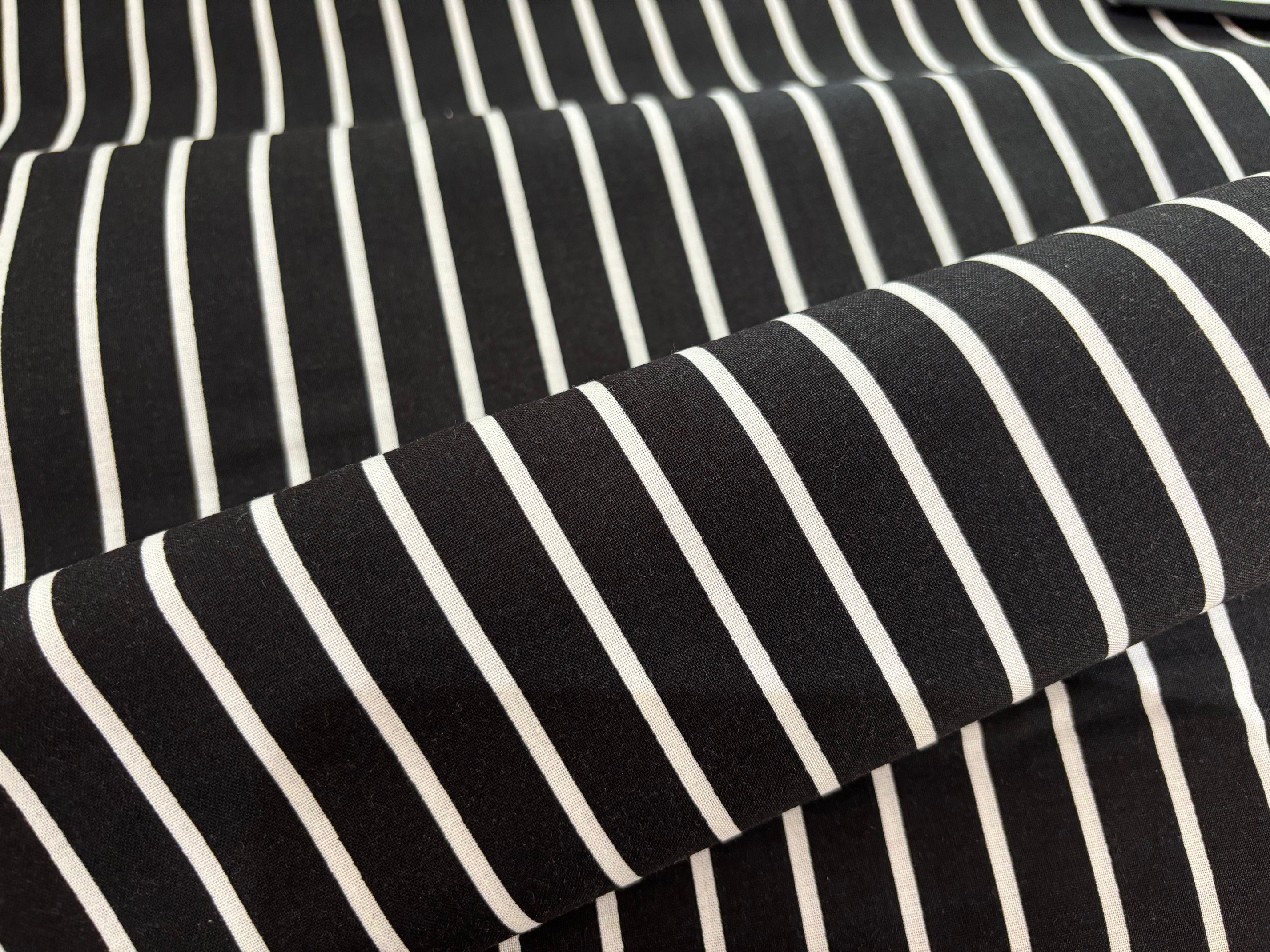 Baumwollstoff Stripes Streifen Schwarz Weiß