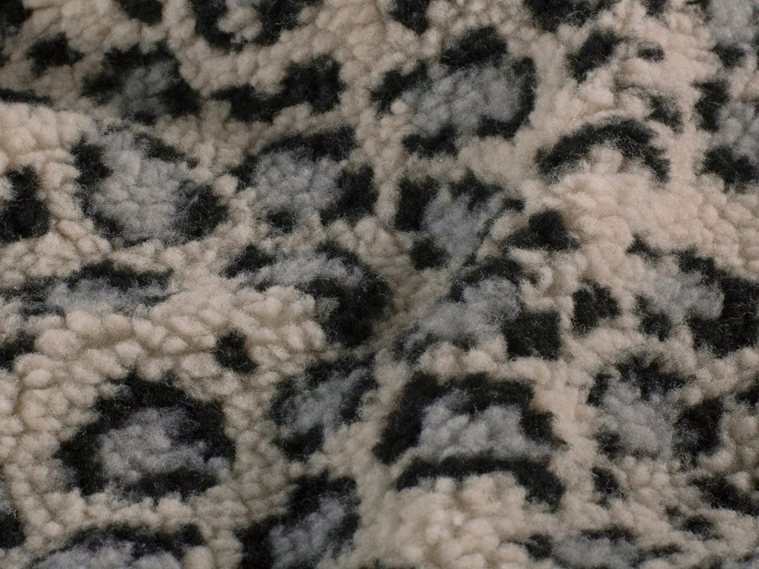 Kuschelfleece Kleines Leo Grau Schwarz