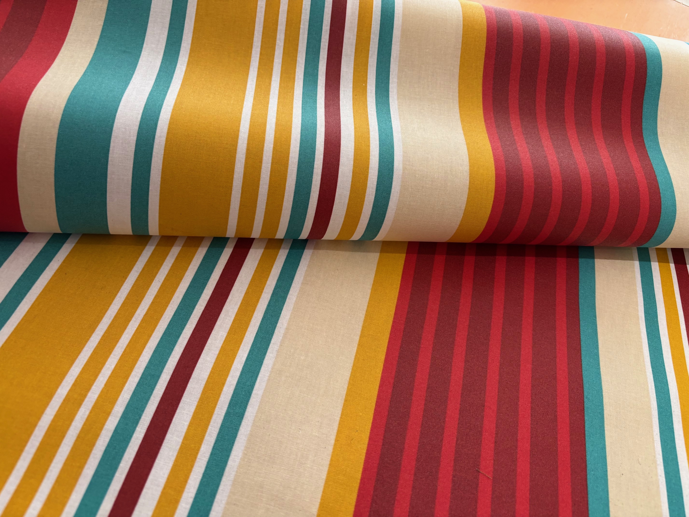 Wachstuch Stripes Rot Türkis Gelb gestreift laminiert