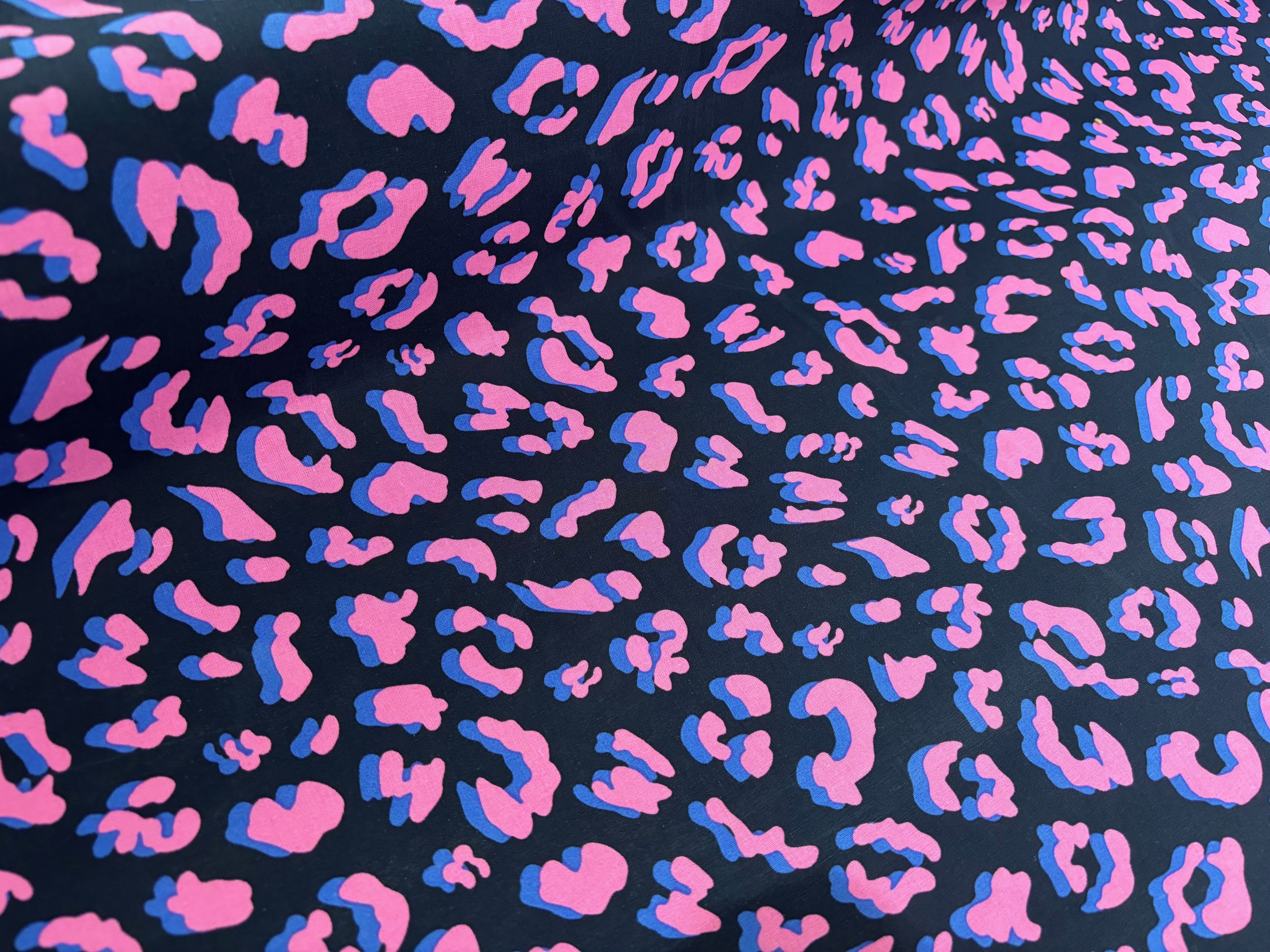 Beschichtete Baumwolle Leo Neon Pink Schwarz Wachstuch