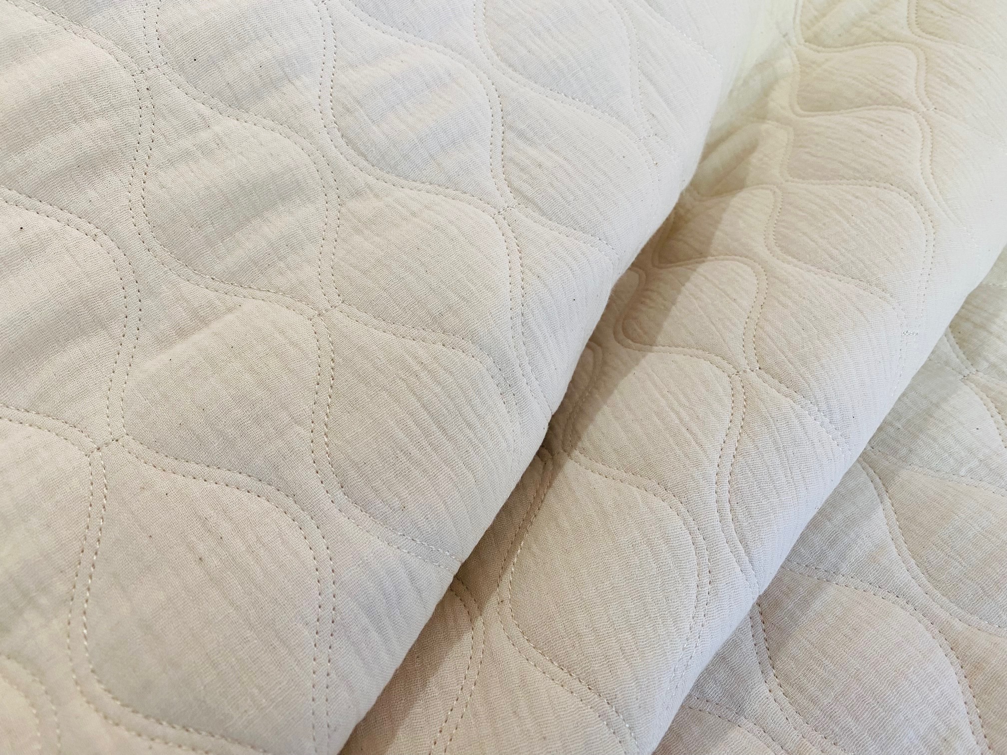 Baumwollstepp gefüttert Natur Steppstoff