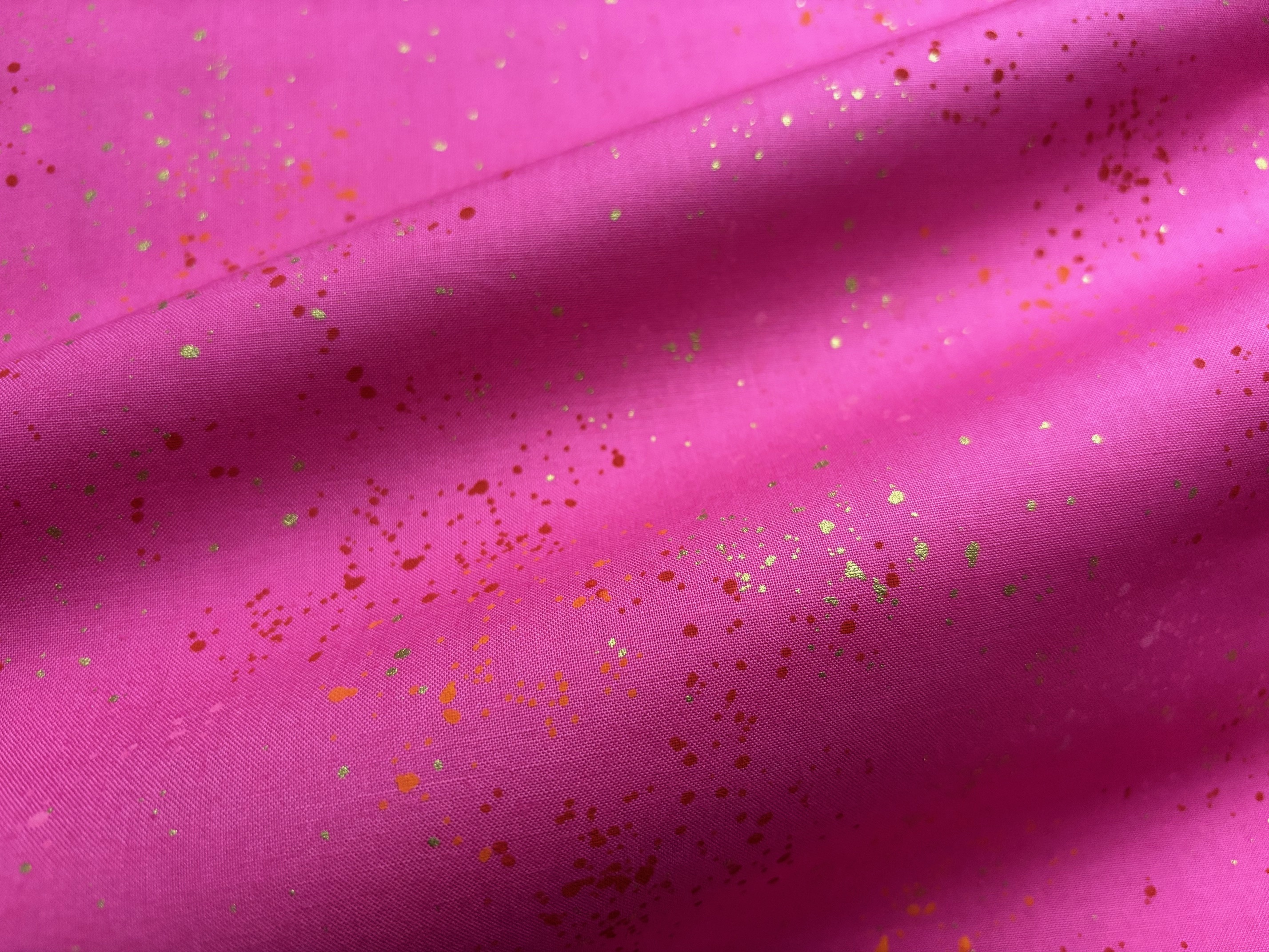 Baumwollstoff Speckled gesprenkelt Superpink Gold Ruby Star