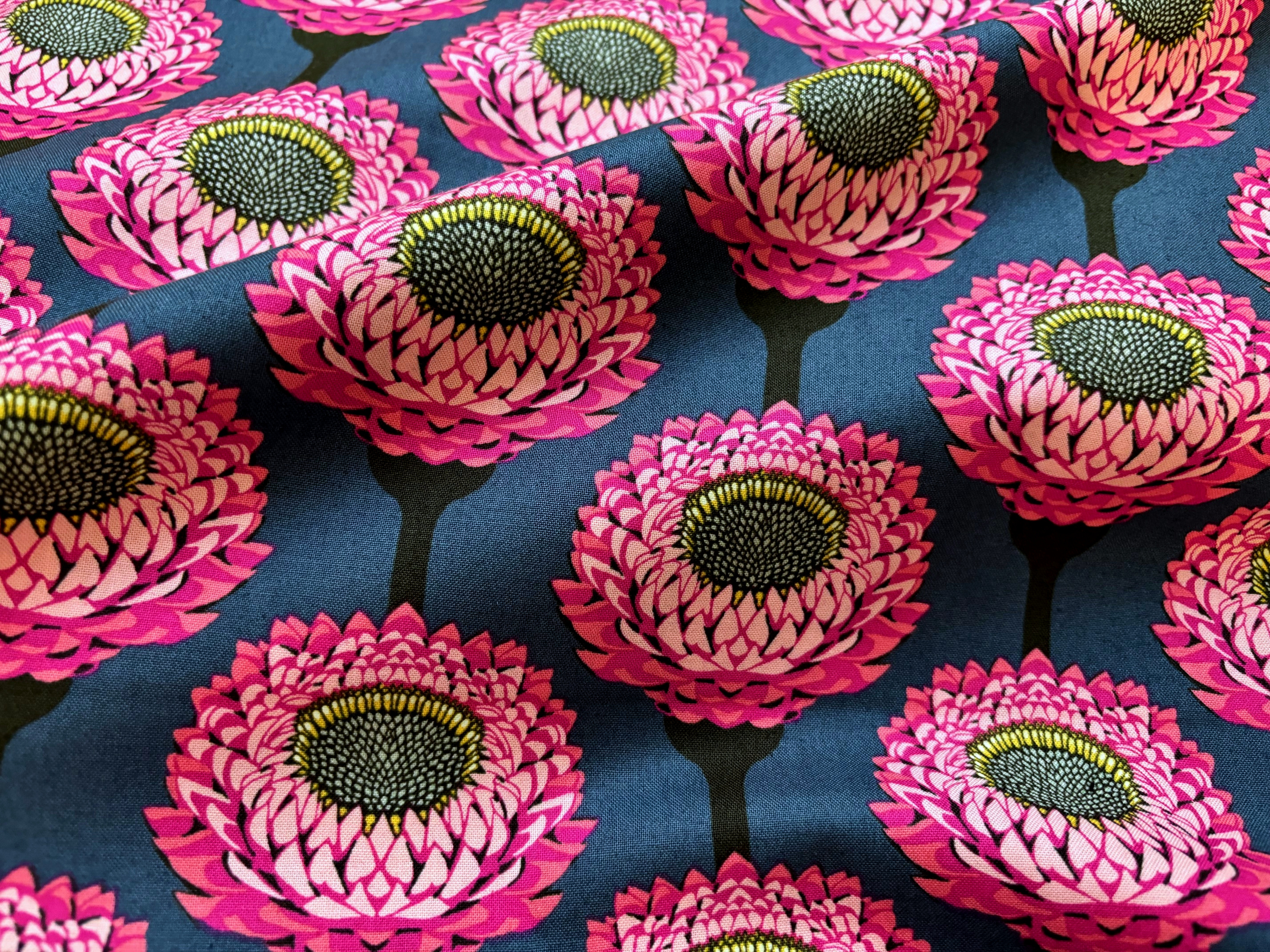 Baumwollstoff Iconic Blüten Pink Anna Maria Horner