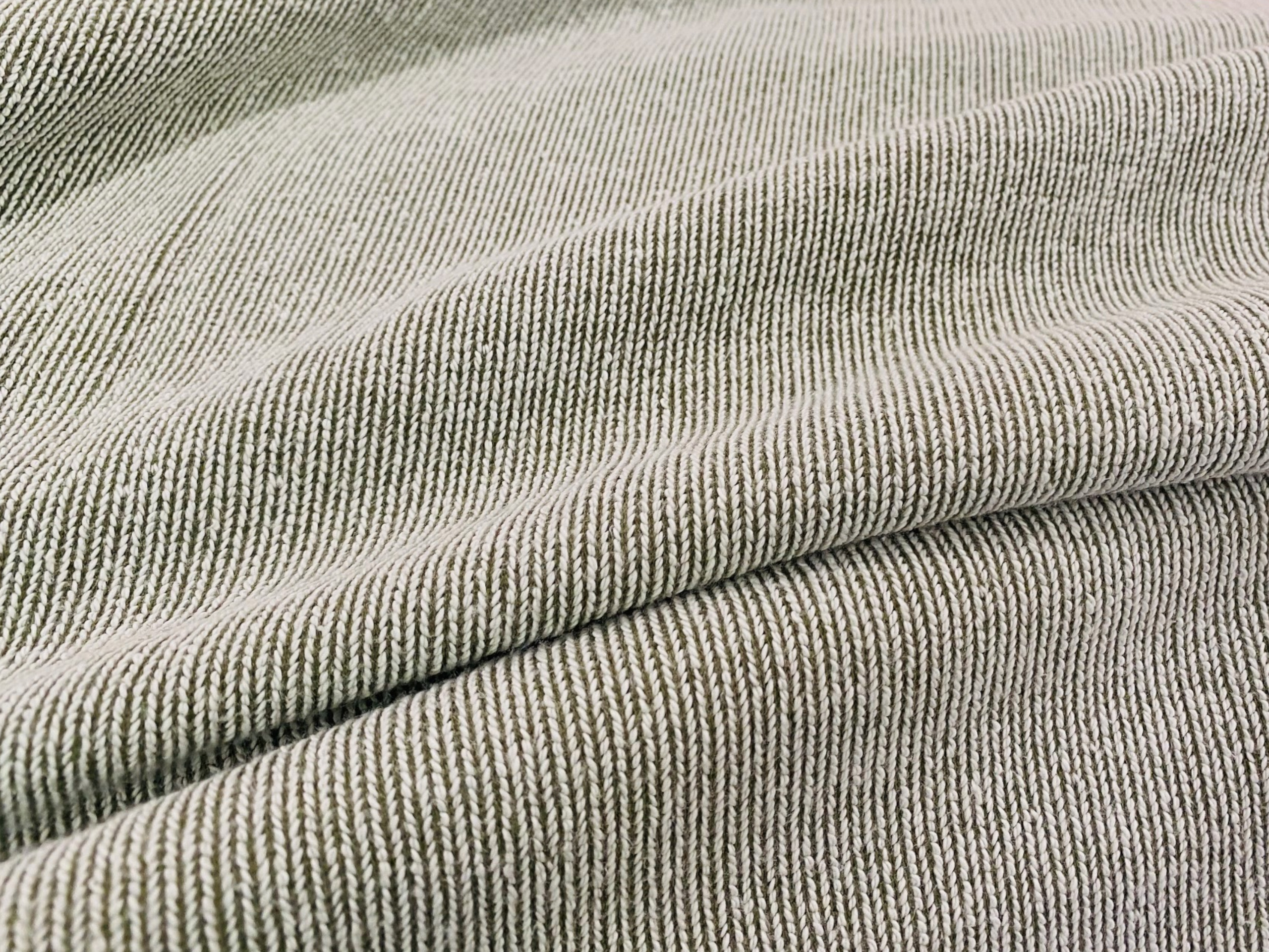 Rippenstrickstoff Melange Natur Pastellgrün